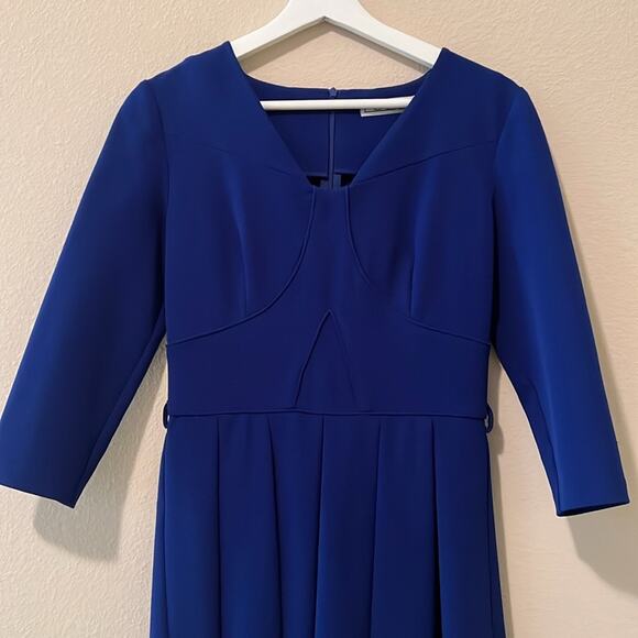 Tailored Crepe Midi Dress - Picture 2 of 5